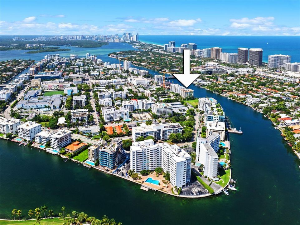 На продажу: $729,000 (2 спален, 2 ванн, 1510 Квадратных фут)