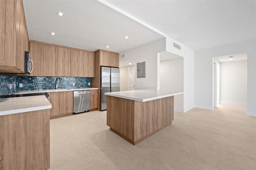 На продажу: $729,000 (2 спален, 2 ванн, 1510 Квадратных фут)