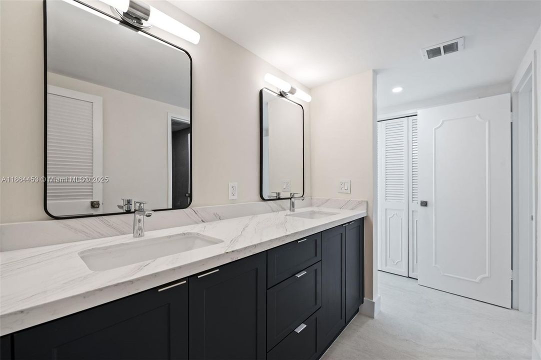 На продажу: $729,000 (2 спален, 2 ванн, 1510 Квадратных фут)