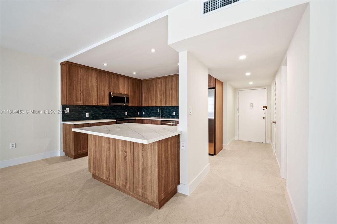 На продажу: $729,000 (2 спален, 2 ванн, 1510 Квадратных фут)