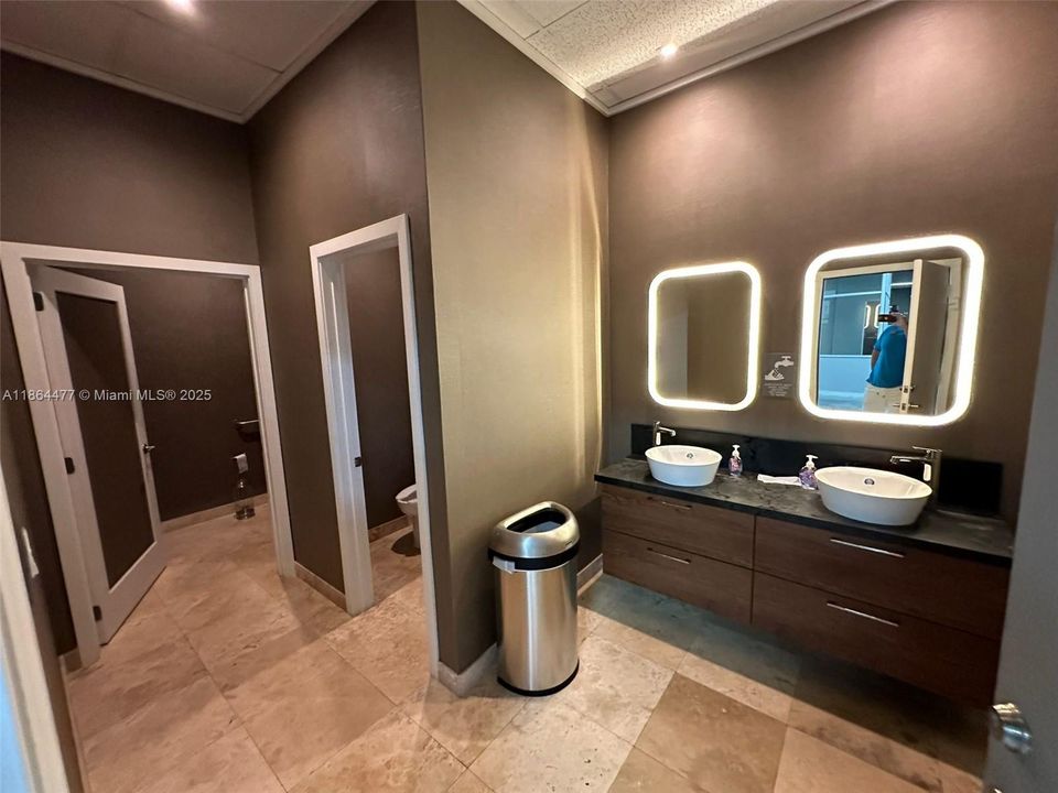 For Sale: $6,950,000 (0 beds, 0 baths, 0 Square Feet)