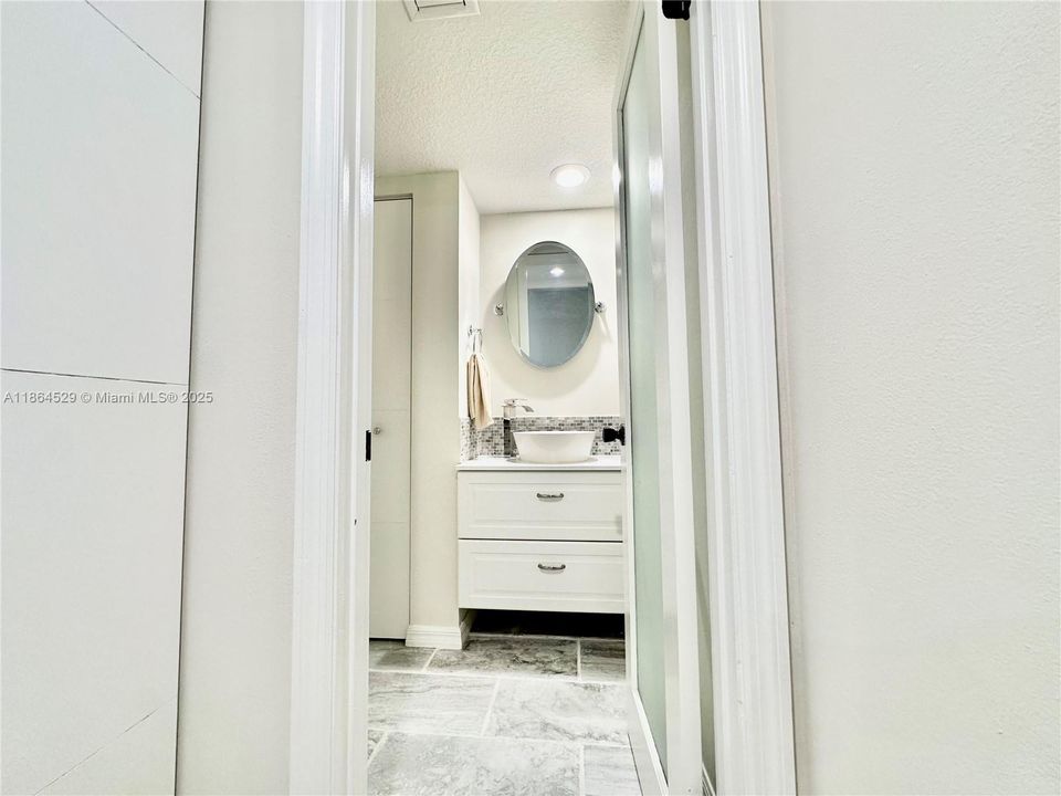 Active With Contract: $514,500 (3 beds, 2 baths, 1712 Square Feet)