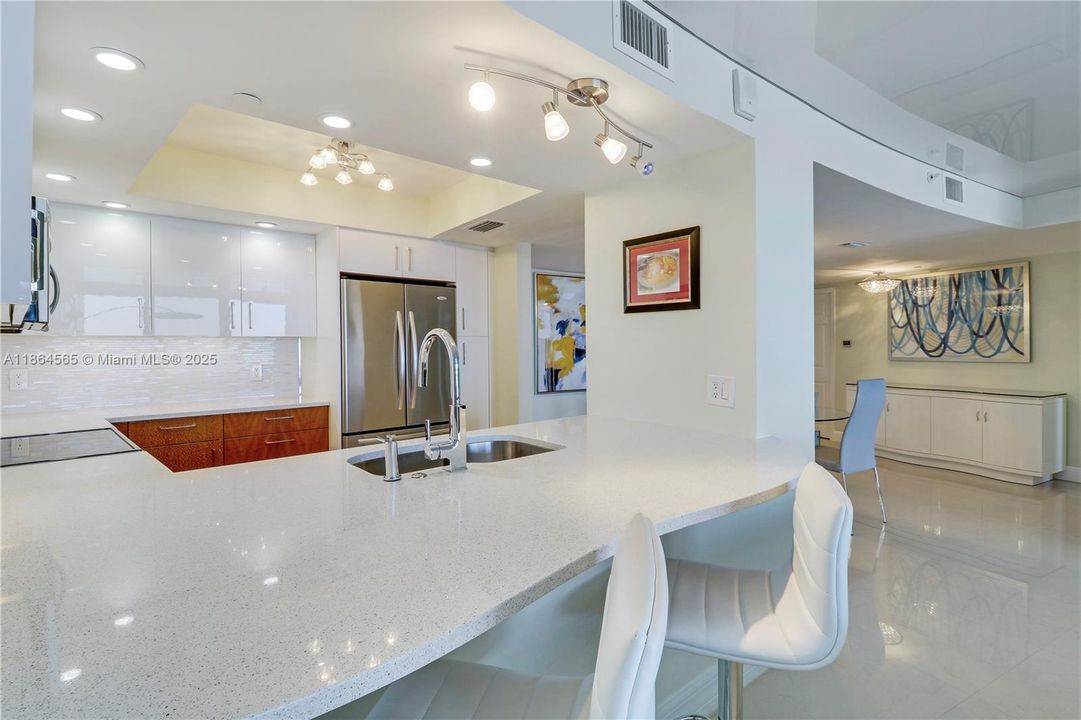 Recently Rented: $11,000 (2 beds, 2 baths, 1445 Square Feet)