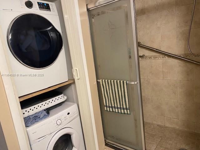 待售: $284,900 (2 贝兹, 2 浴室, 1220 平方英尺)