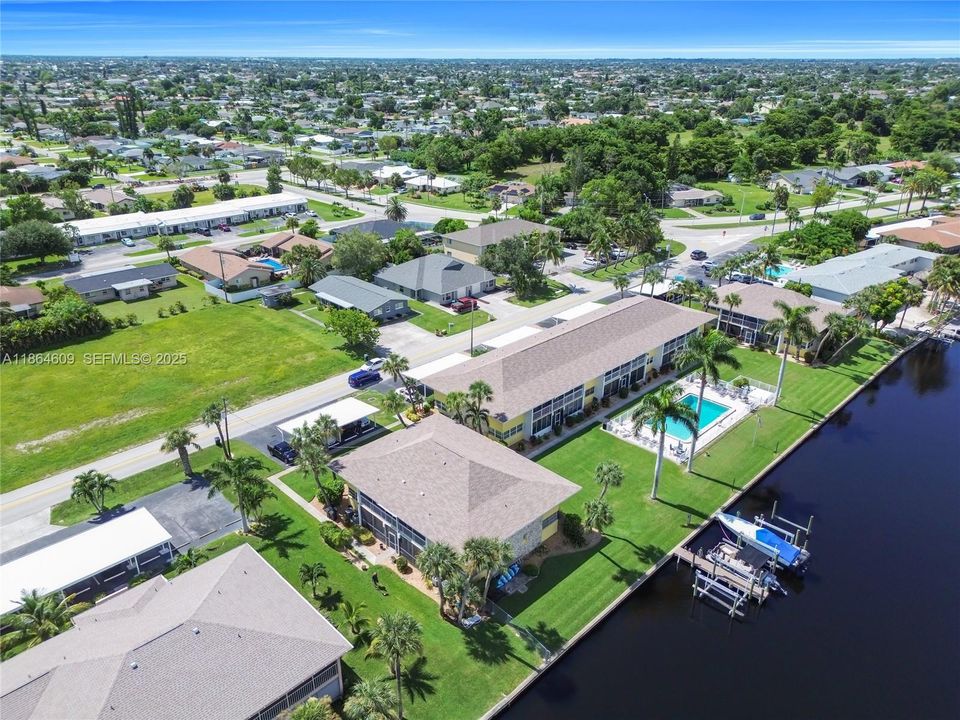 En Venta: $225,550 (2 camas, 2 baños, 1117 Pies cuadrados)