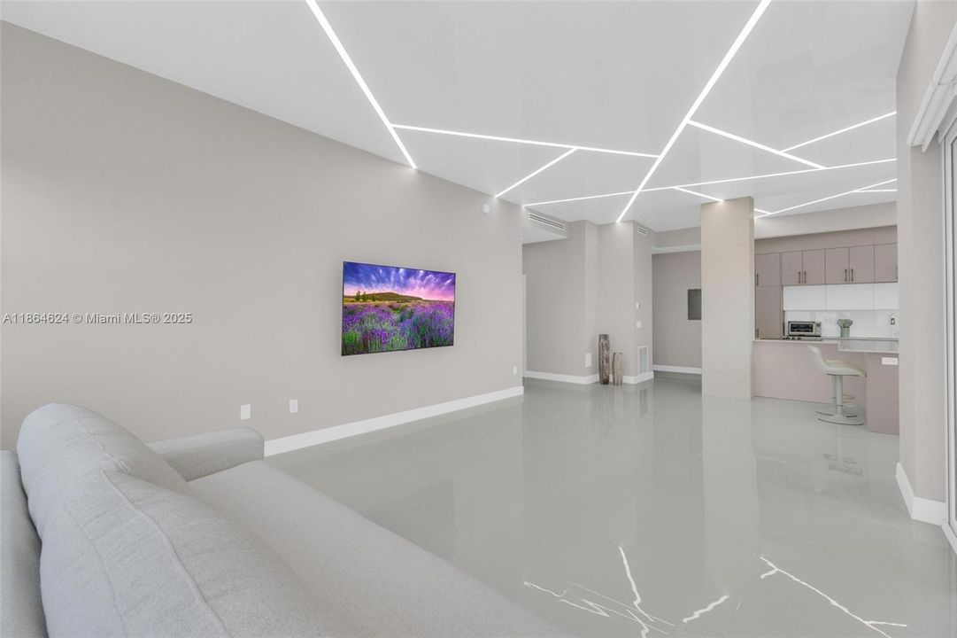 待售: $497,900 (2 贝兹, 2 浴室, 1605 平方英尺)