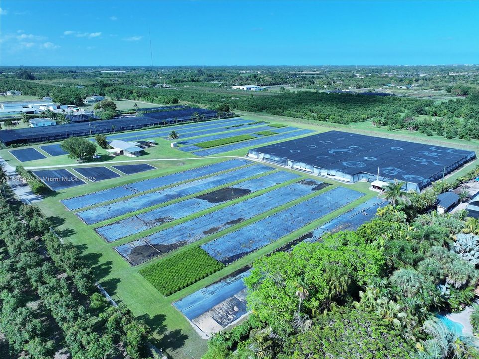 Vendido Recientemente: $1,175,000 (3 camas, 2 baños, 1274 Pies cuadrados)