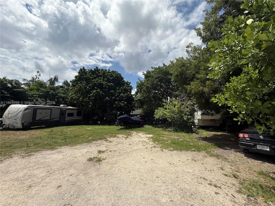 待售: $2,500,000 (4 贝兹, 2 浴室, 3308 平方英尺)