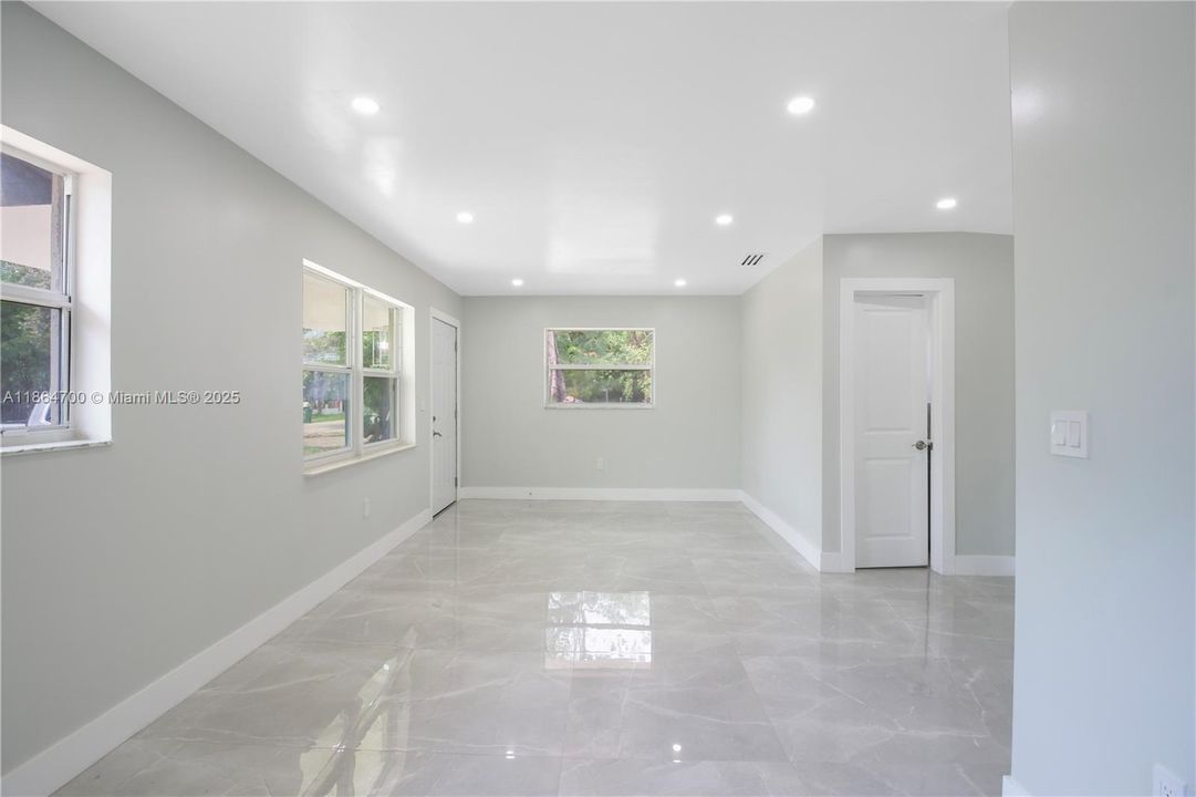 For Sale: $849,000 (0 beds, 0 baths, 2266 Square Feet)