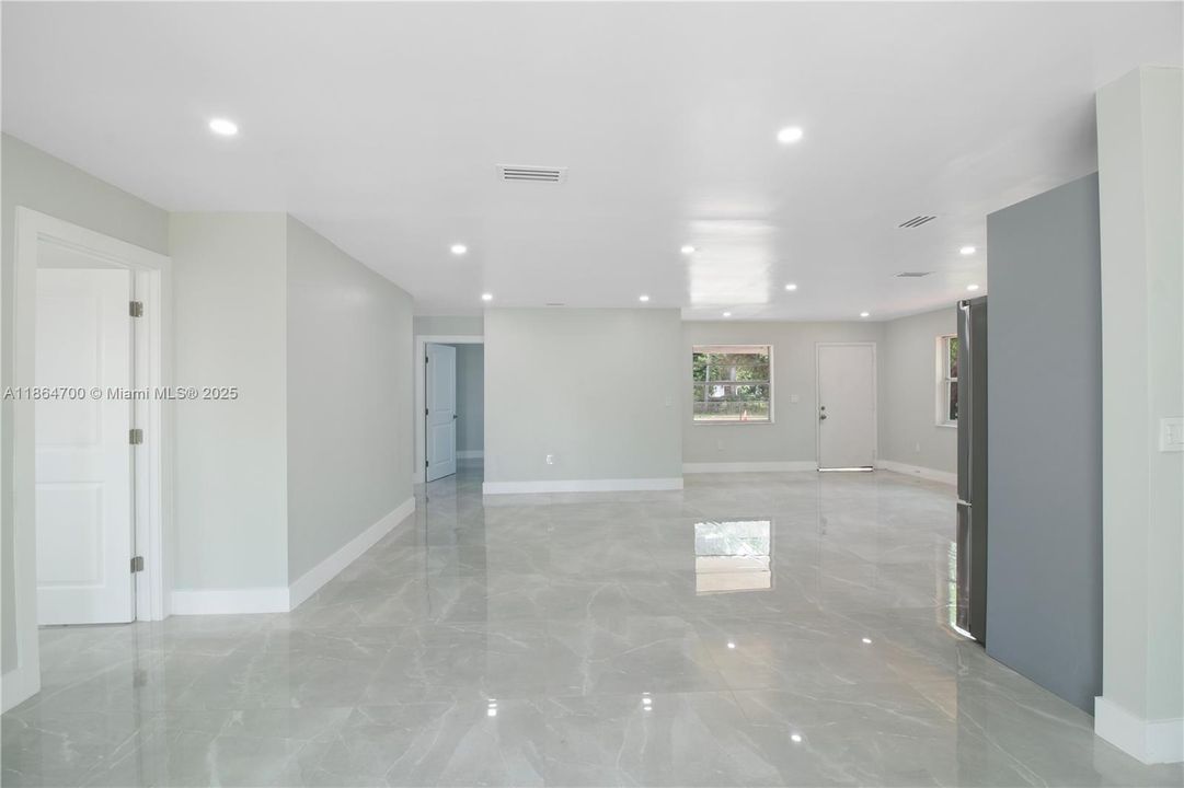 For Sale: $849,000 (0 beds, 0 baths, 2266 Square Feet)