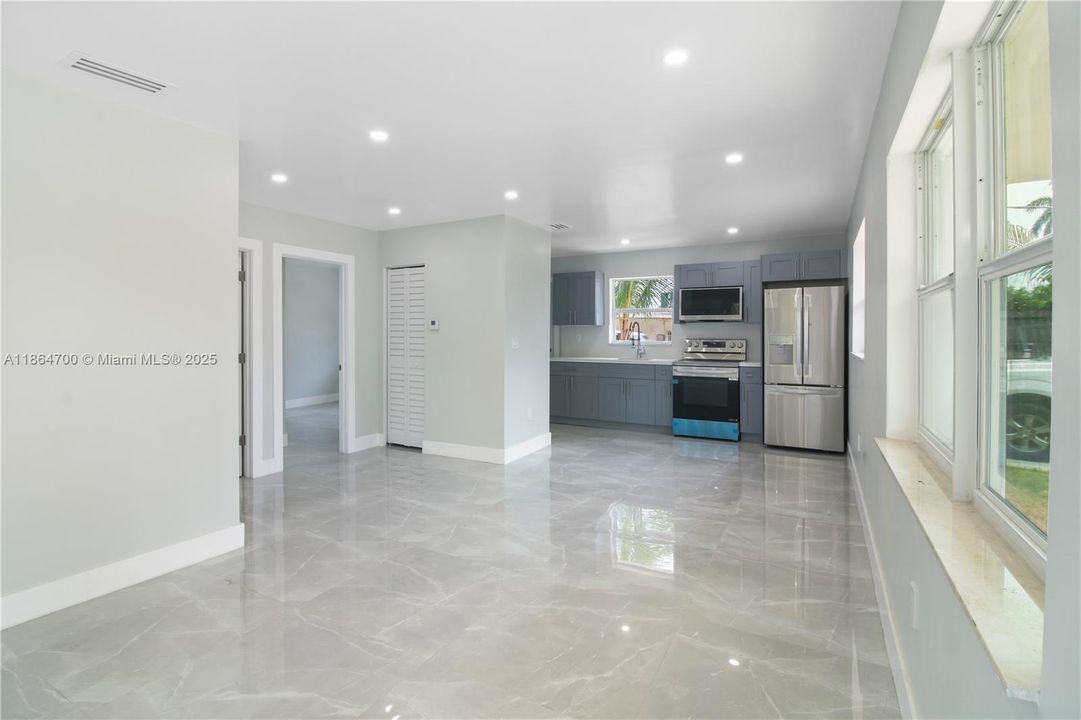 For Sale: $849,000 (0 beds, 0 baths, 2266 Square Feet)