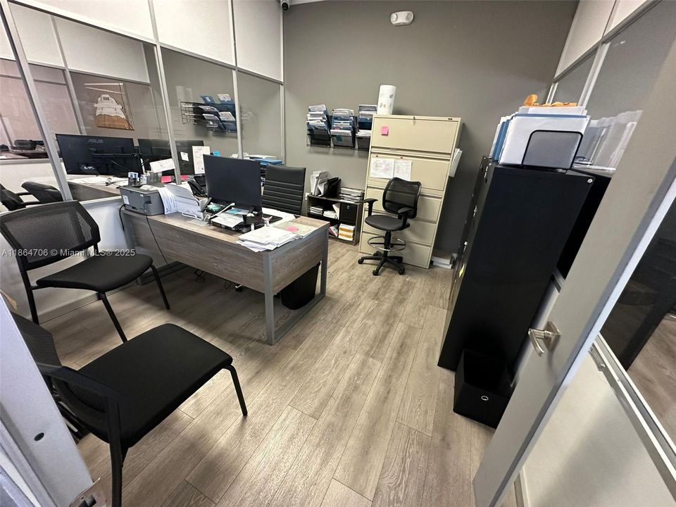 На продажу: $6,950,000 (0 спален, 0 ванн, 0 Квадратных фут)