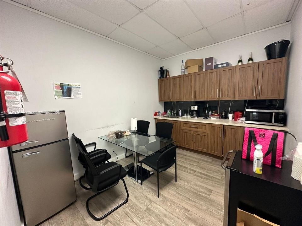 На продажу: $6,950,000 (0 спален, 0 ванн, 0 Квадратных фут)