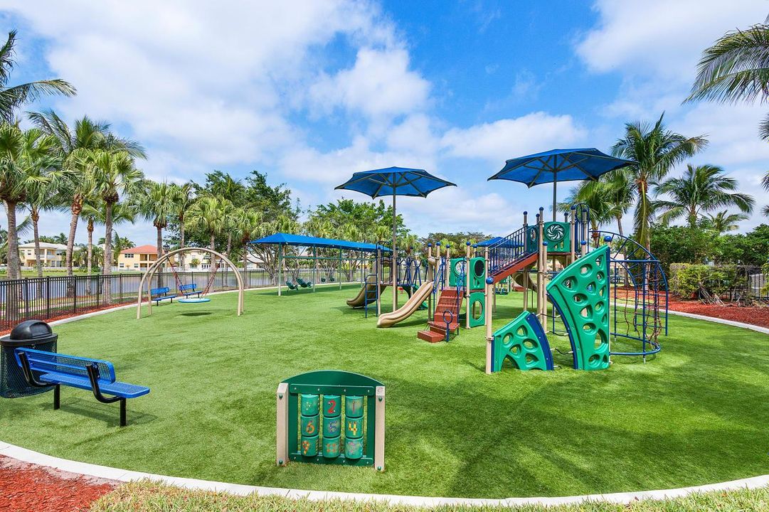 046-9885WoodworthCourt-Wellington-FL-334