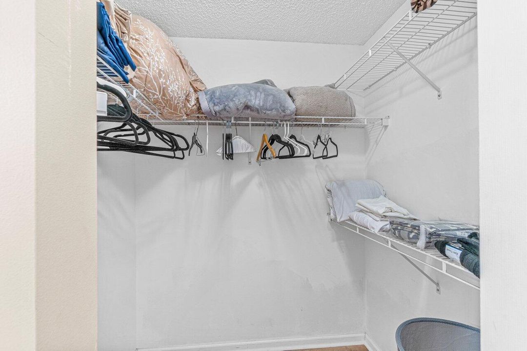 025-9885WoodworthCourt-Wellington-FL-334