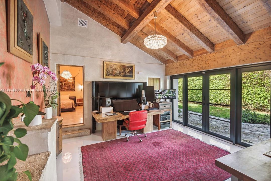 На продажу: $3,850,000 (4 спален, 4 ванн, 3495 Квадратных фут)