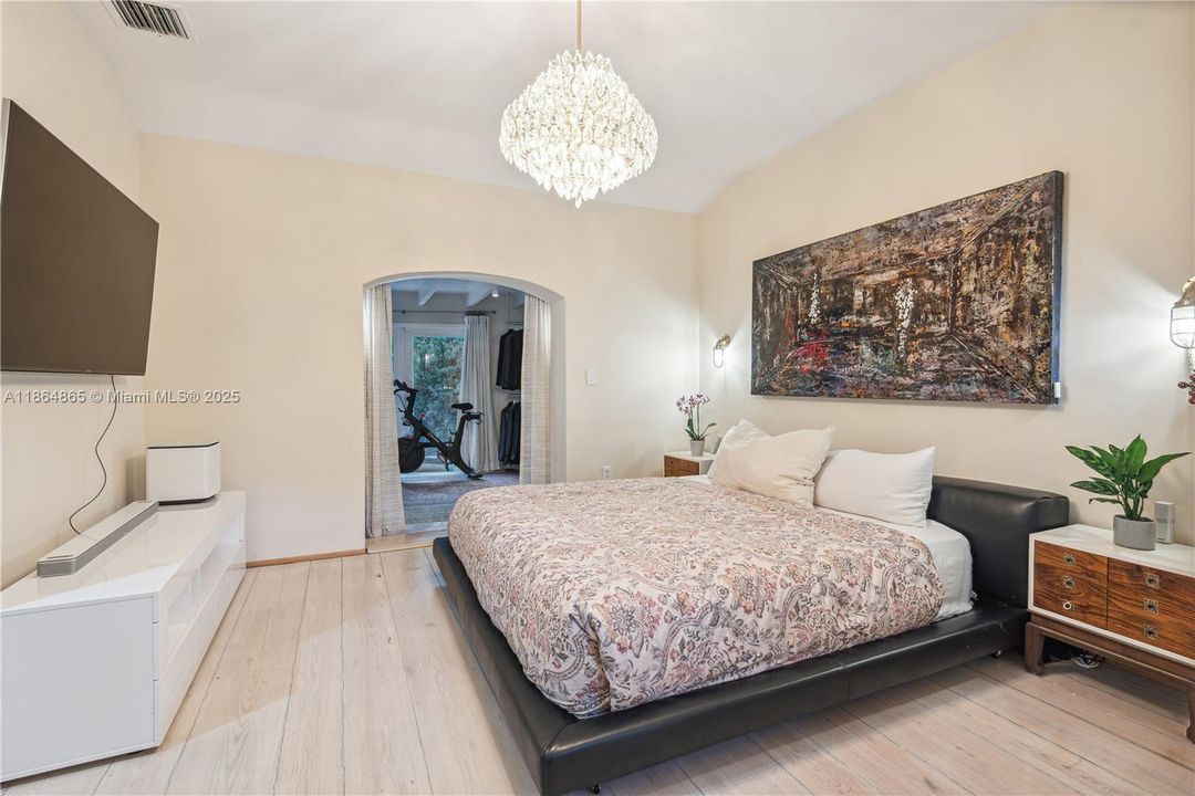 На продажу: $3,850,000 (4 спален, 4 ванн, 3495 Квадратных фут)