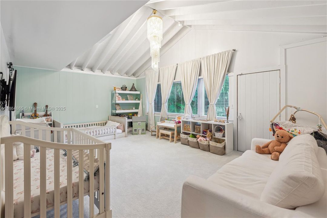 На продажу: $3,850,000 (4 спален, 4 ванн, 3495 Квадратных фут)