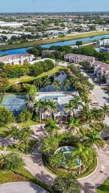 En Venta: $310,000 (3 camas, 2 baños, 1481 Pies cuadrados)