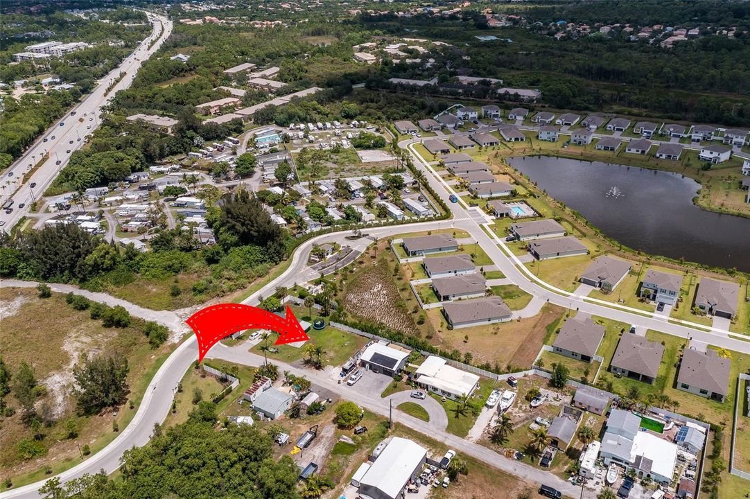 На продажу: $99,900 (0.13 acres)