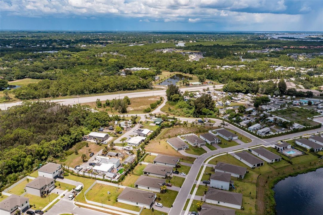 На продажу: $99,900 (0.13 acres)