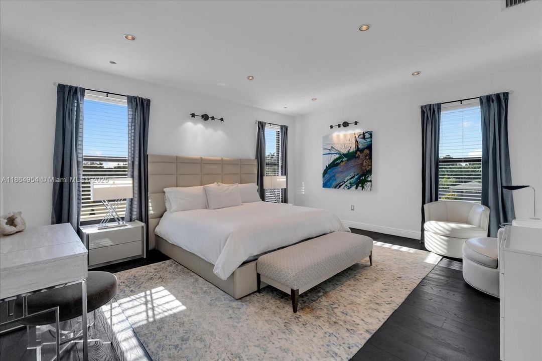 En Venta: $9,000,000 (8 camas, 5 baños, 6380 Pies cuadrados)