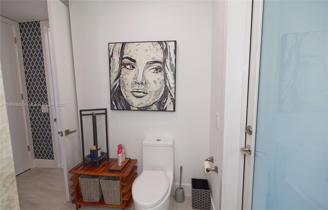 For Sale: $5,600,000 (6 beds, 6 baths, 4773 Square Feet)