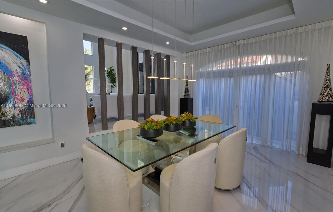 For Sale: $5,600,000 (6 beds, 6 baths, 4773 Square Feet)