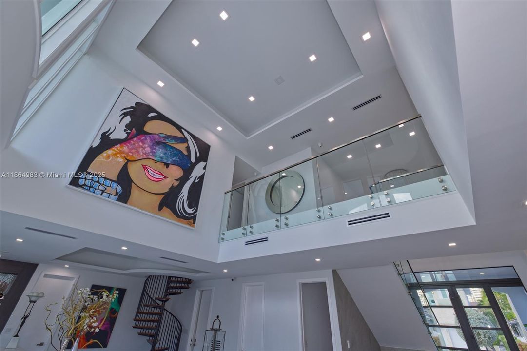 For Sale: $5,600,000 (6 beds, 6 baths, 4773 Square Feet)