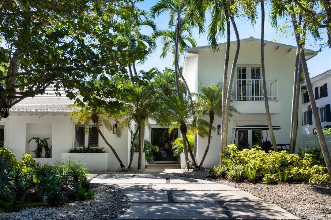 待售: $3,997,000 (5 贝兹, 5 浴室, 3962 平方英尺)