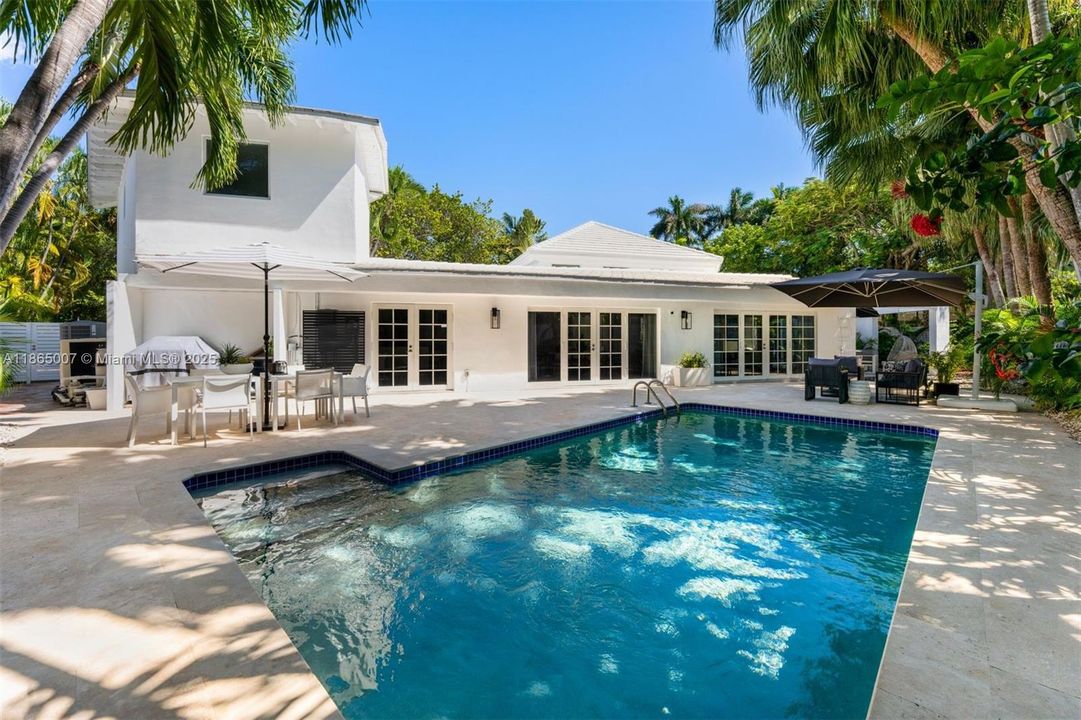 待售: $3,997,000 (5 贝兹, 5 浴室, 3962 平方英尺)