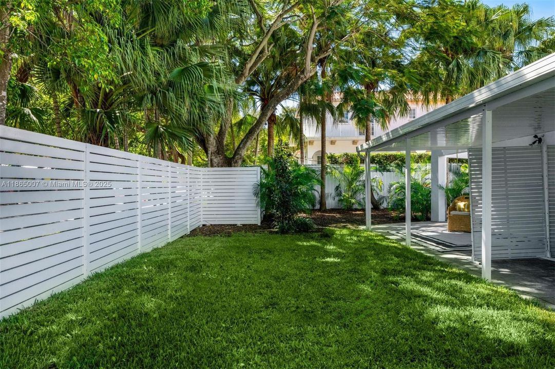 待售: $3,997,000 (5 贝兹, 5 浴室, 3962 平方英尺)