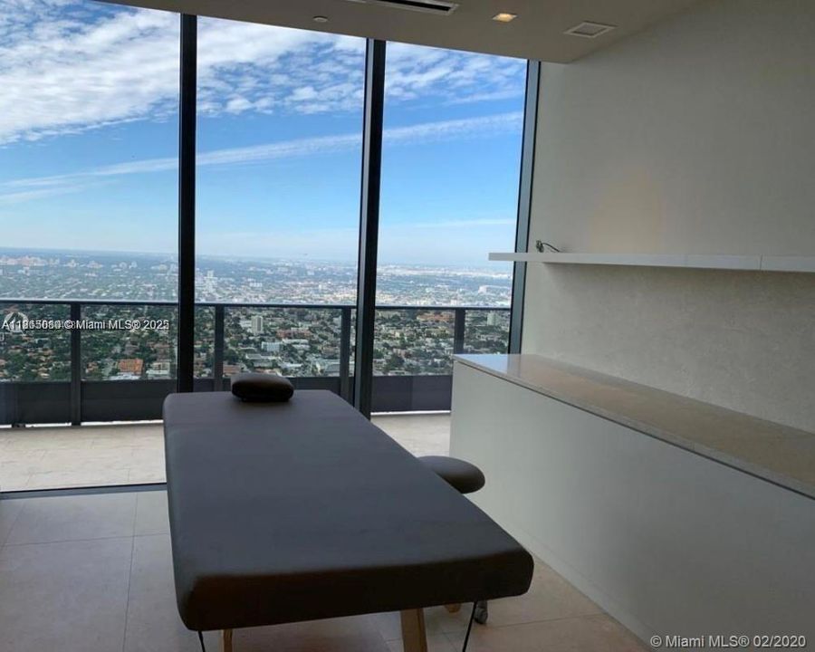En Venta: $850,000 (1 camas, 1 baños, 839 Pies cuadrados)