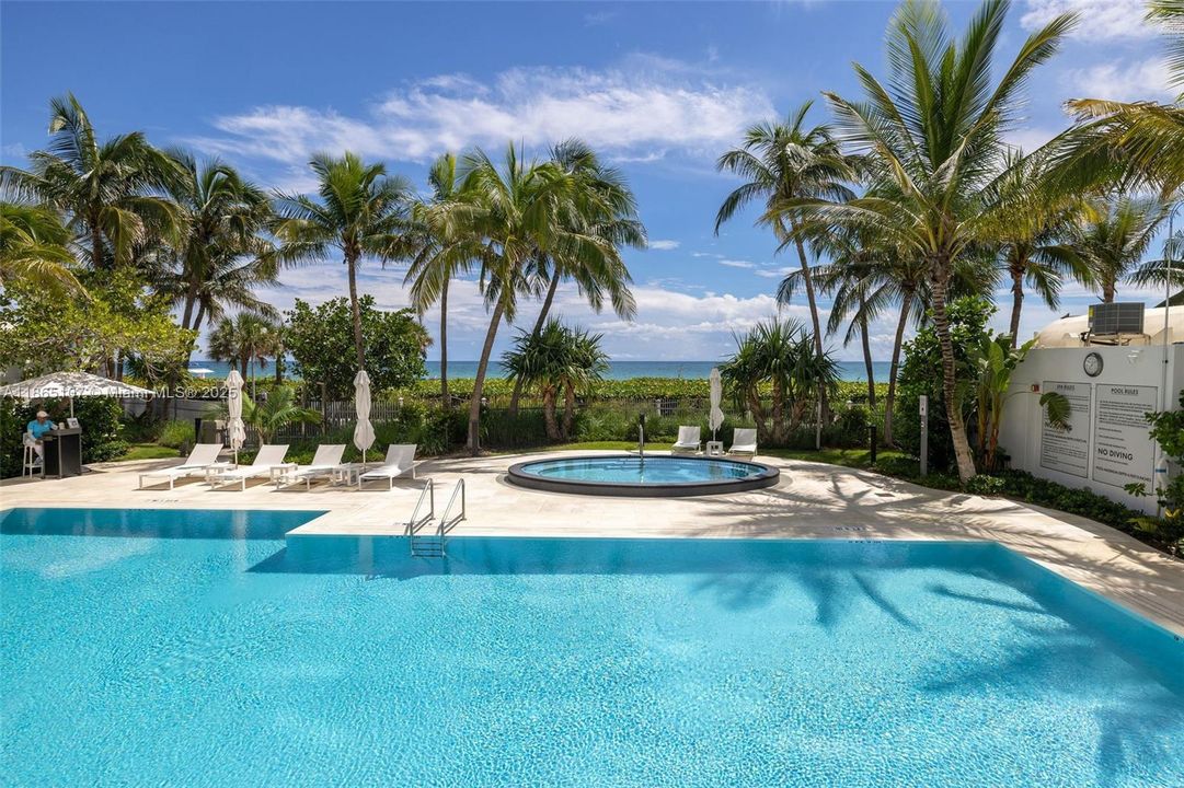 For Sale: $2,899,000 (3 beds, 2 baths, 1761 Square Feet)