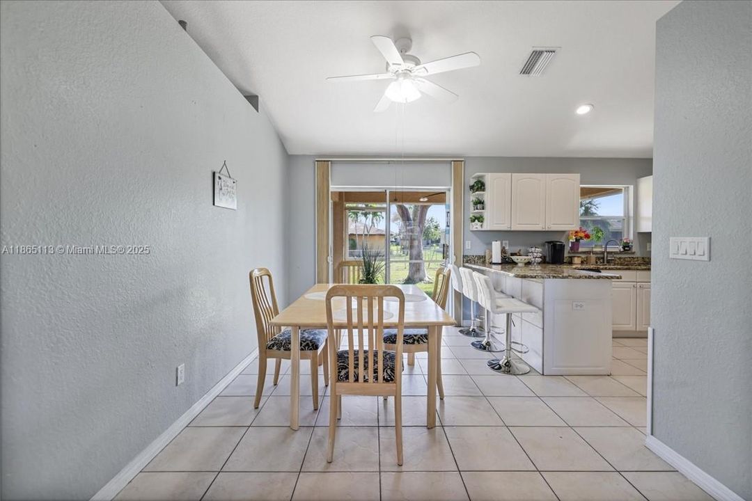 出租: $2,000 (3 贝兹, 2 浴室, 0 平方英尺)