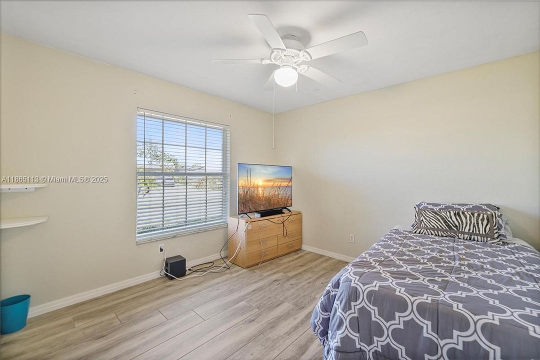 出租: $2,000 (3 贝兹, 2 浴室, 0 平方英尺)