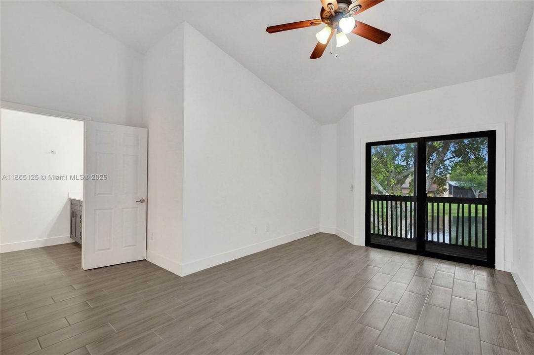 Active With Contract: $3,000 (3 beds, 2 baths, 1705 Square Feet)