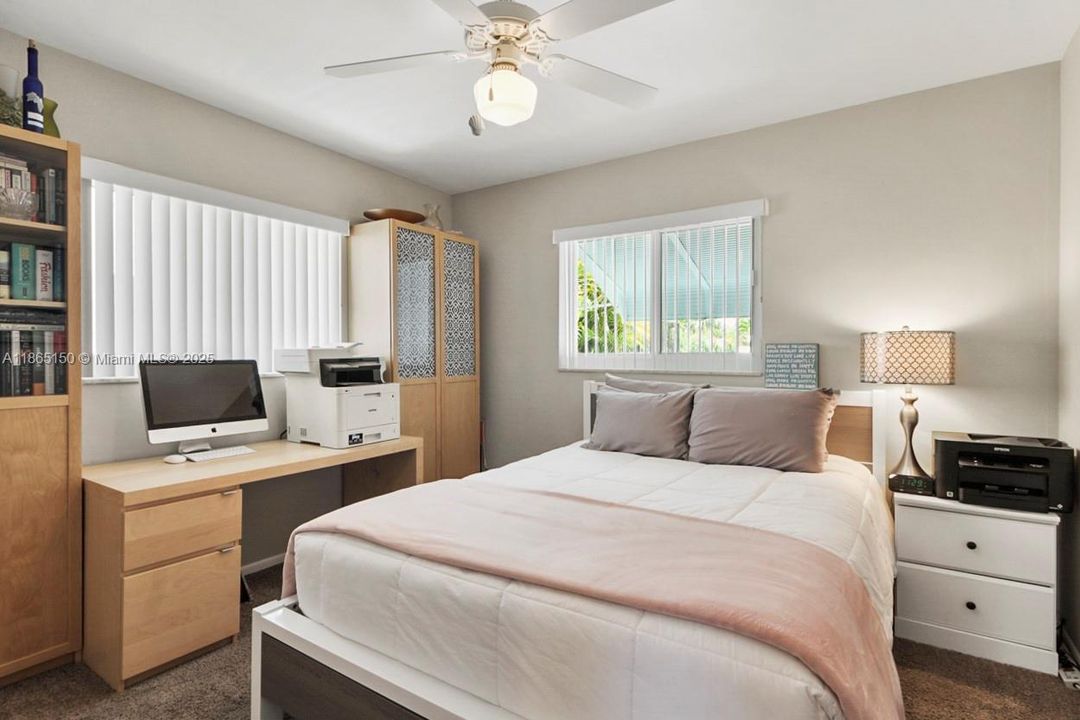 На продажу: $4,400,000 (3 спален, 2 ванн, 1476 Квадратных фут)