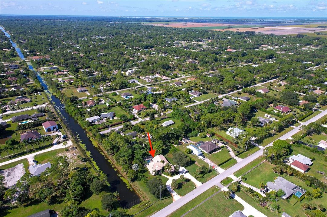 For Sale: $980,000 (3 beds, 3 baths, 3105 Square Feet)