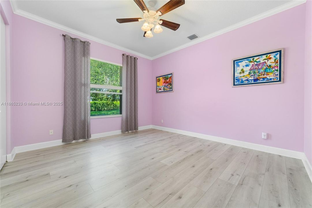 For Sale: $980,000 (3 beds, 3 baths, 3105 Square Feet)