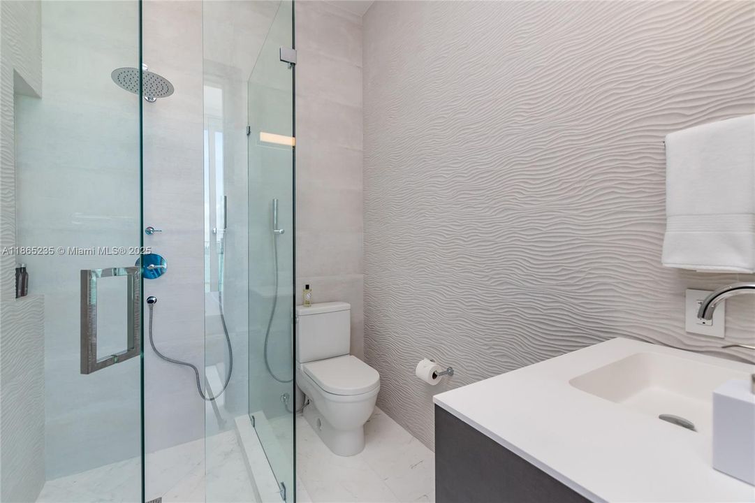 En Venta: $11,849,000 (5 camas, 5 baños, 4986 Pies cuadrados)