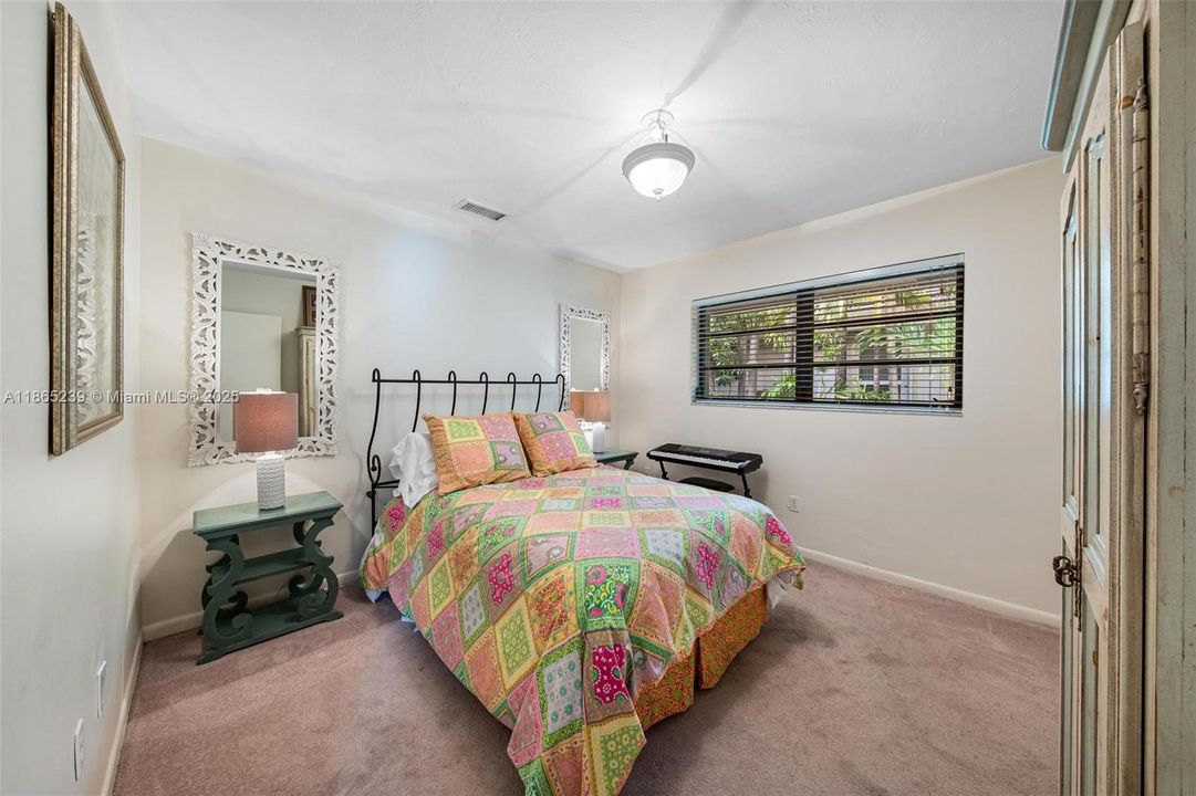 Active With Contract: $1,595,000 (5 beds, 3 baths, 3110 Square Feet)