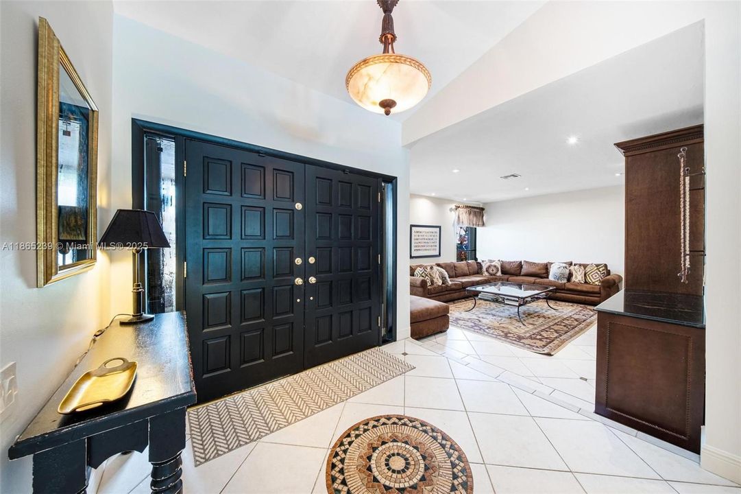 Active With Contract: $1,595,000 (5 beds, 3 baths, 3110 Square Feet)