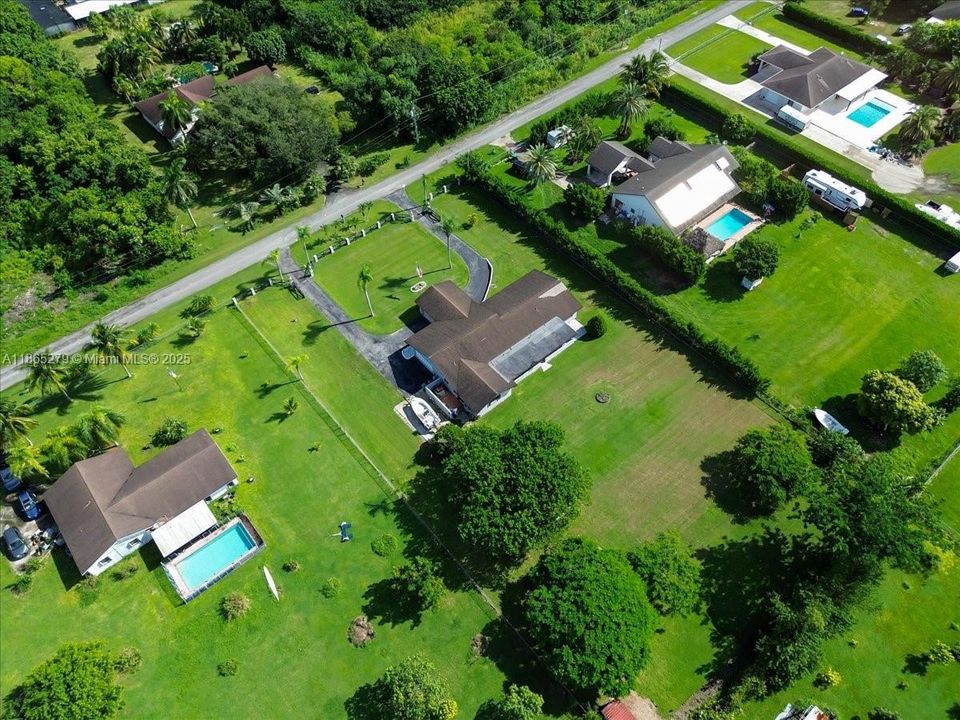 待售: $939,999 (3 贝兹, 2 浴室, 3111 平方英尺)