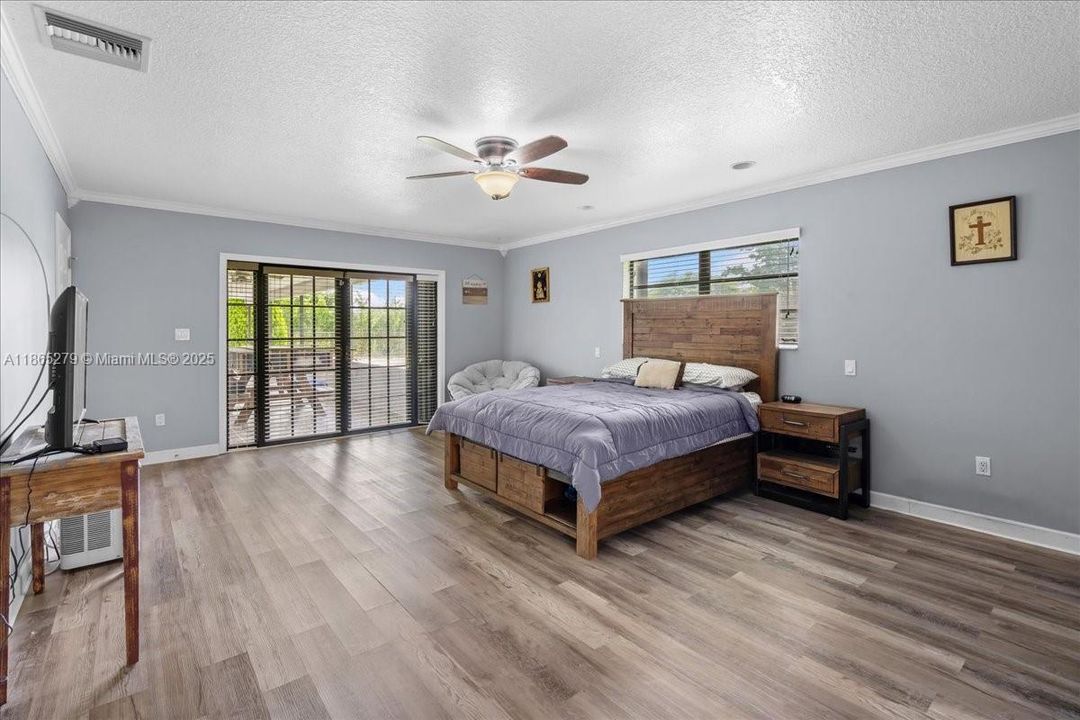 待售: $939,999 (3 贝兹, 2 浴室, 3111 平方英尺)