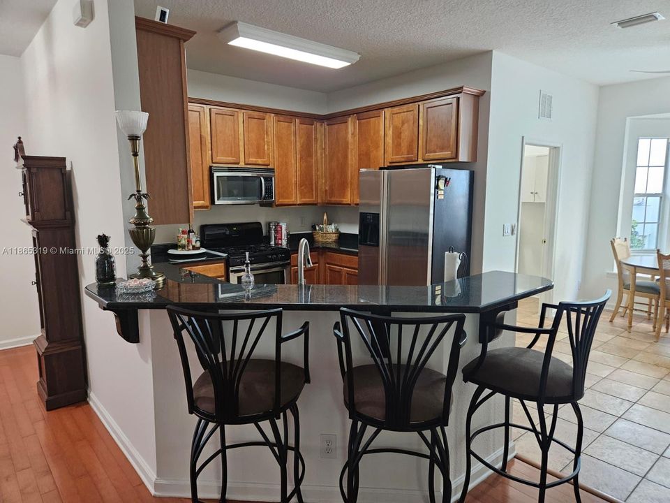 For Sale: $369,000 (3 beds, 2 baths, 1773 Square Feet)