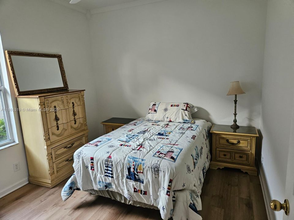 For Sale: $369,000 (3 beds, 2 baths, 1773 Square Feet)