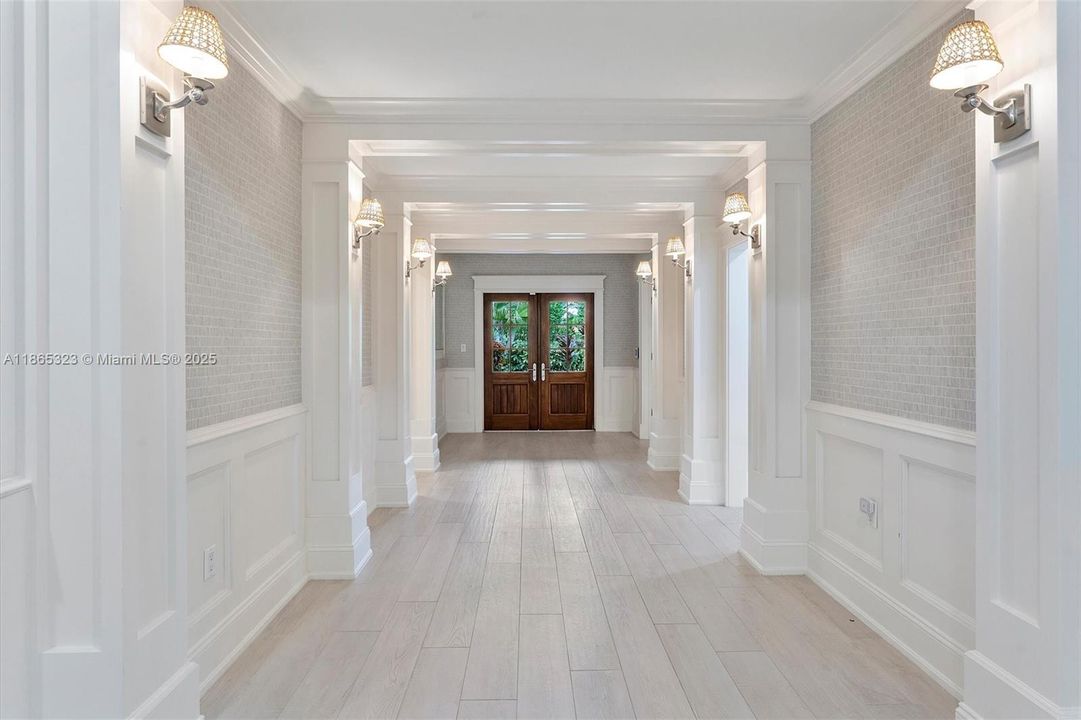 На продажу: $4,999,000 (5 спален, 4 ванн, 3851 Квадратных фут)