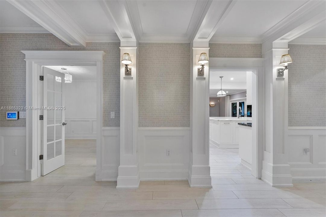 На продажу: $4,999,000 (5 спален, 4 ванн, 3851 Квадратных фут)