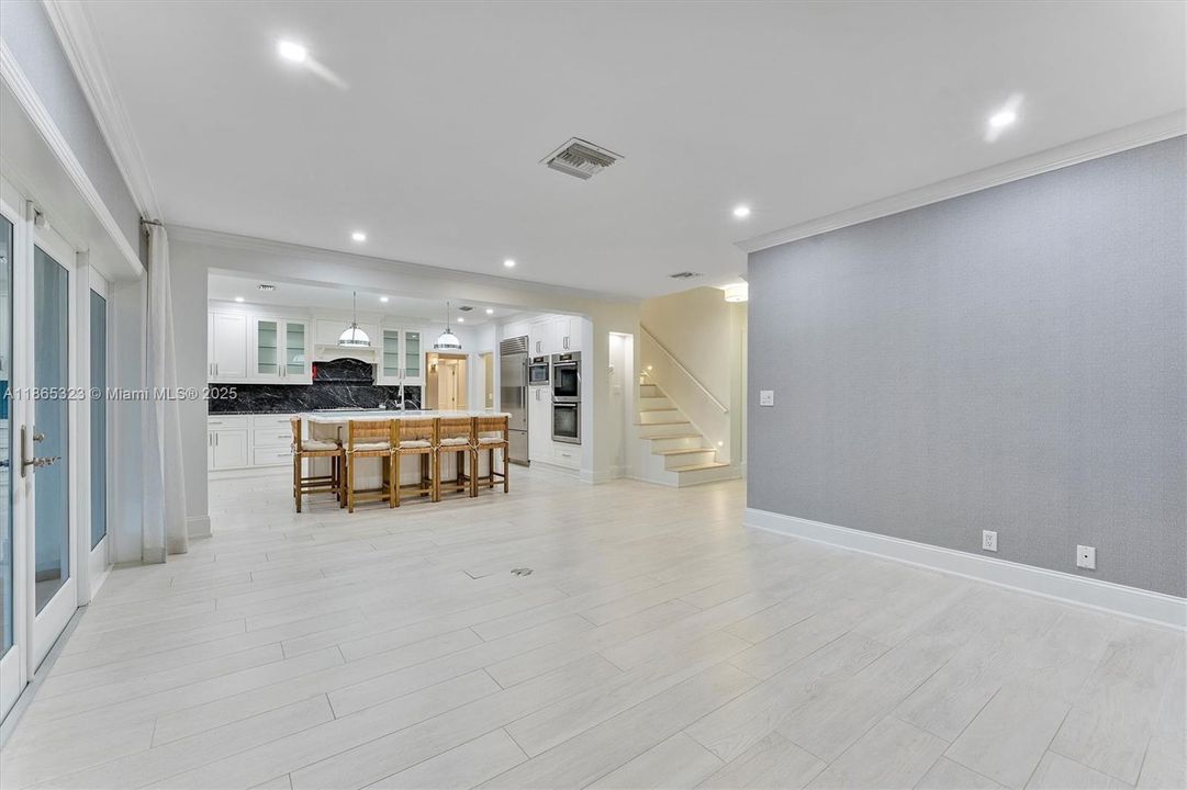 На продажу: $4,999,000 (5 спален, 4 ванн, 3851 Квадратных фут)